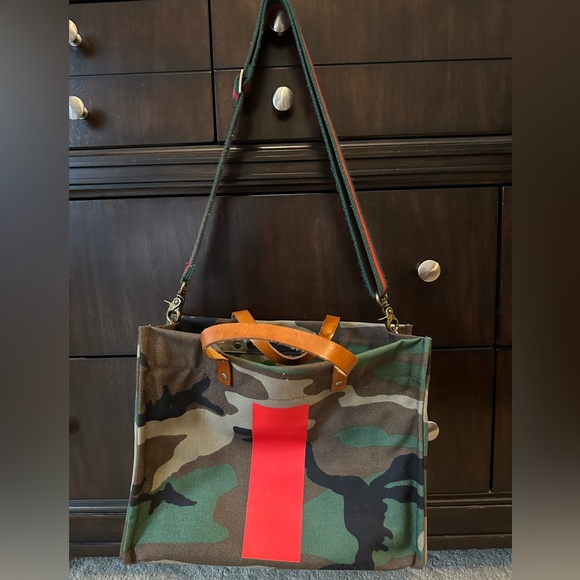  Green Military Camouflage Shoulder Handbags for Women Travel Hobo  Tote Handbag Women Gold Chain Shoulder Bags Purse with Zipper Closure :  Clothing, Shoes & Jewelry